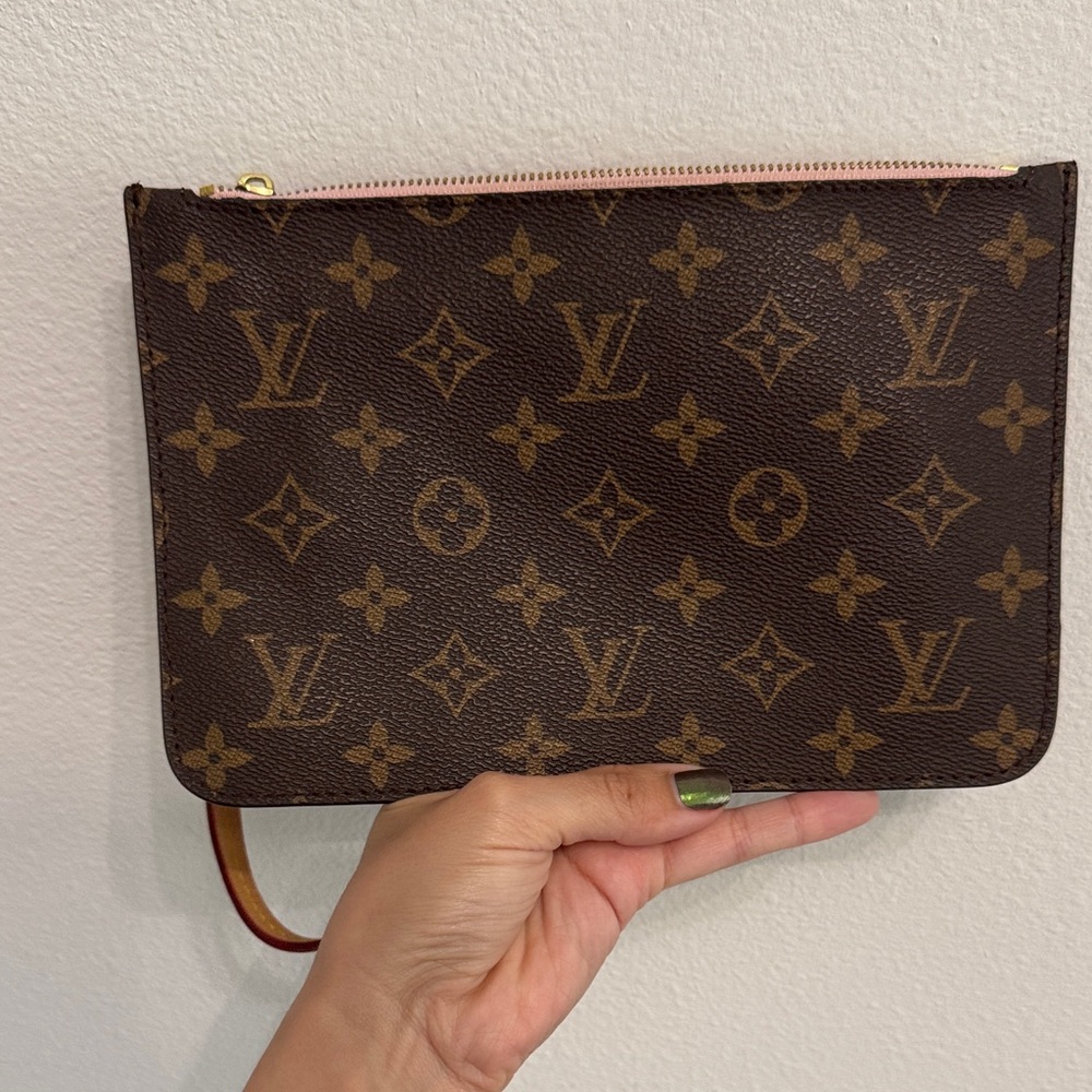 Monogram Wristlet with pink interior - Picture 2 of 12